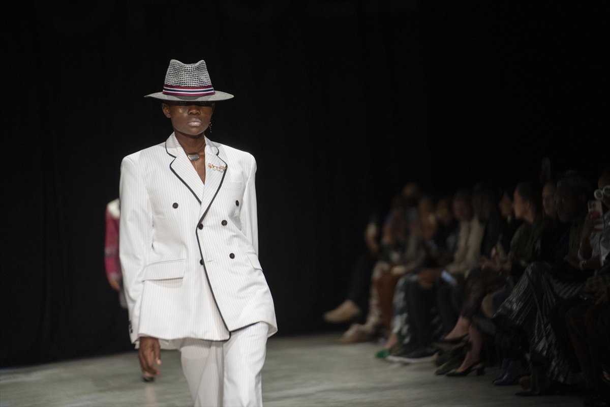 AA-20260425-41211382-41211375-GUNEY_AFRIKA_MODA_HAFTASI