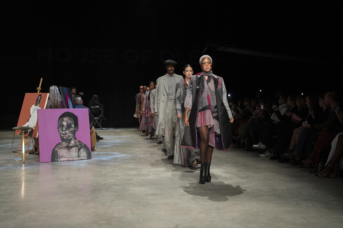 AA-20260425-41211382-41211374-GUNEY_AFRIKA_MODA_HAFTASI