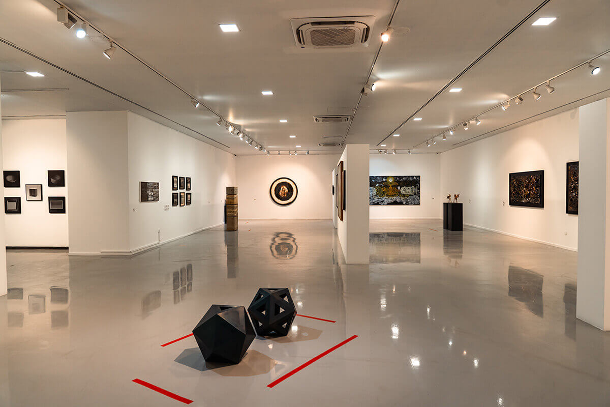 yuzeyin-derinliginde-taksim-sanat