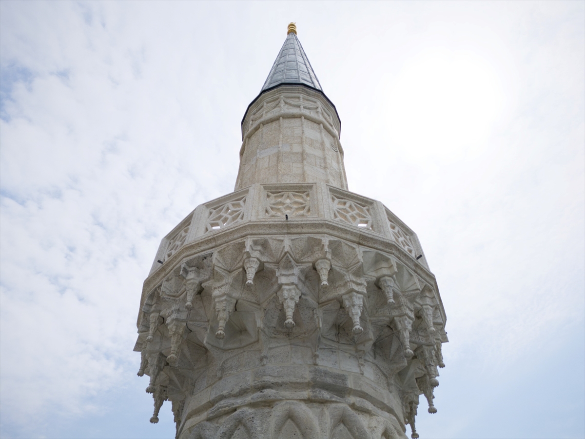 AA-20260427-41223148-41223146-AYASOFYAI_KEBIR_CAMIININ_KUZEYDOGU_MINARESINDE_RESTORASYON_TAMAMLANDI