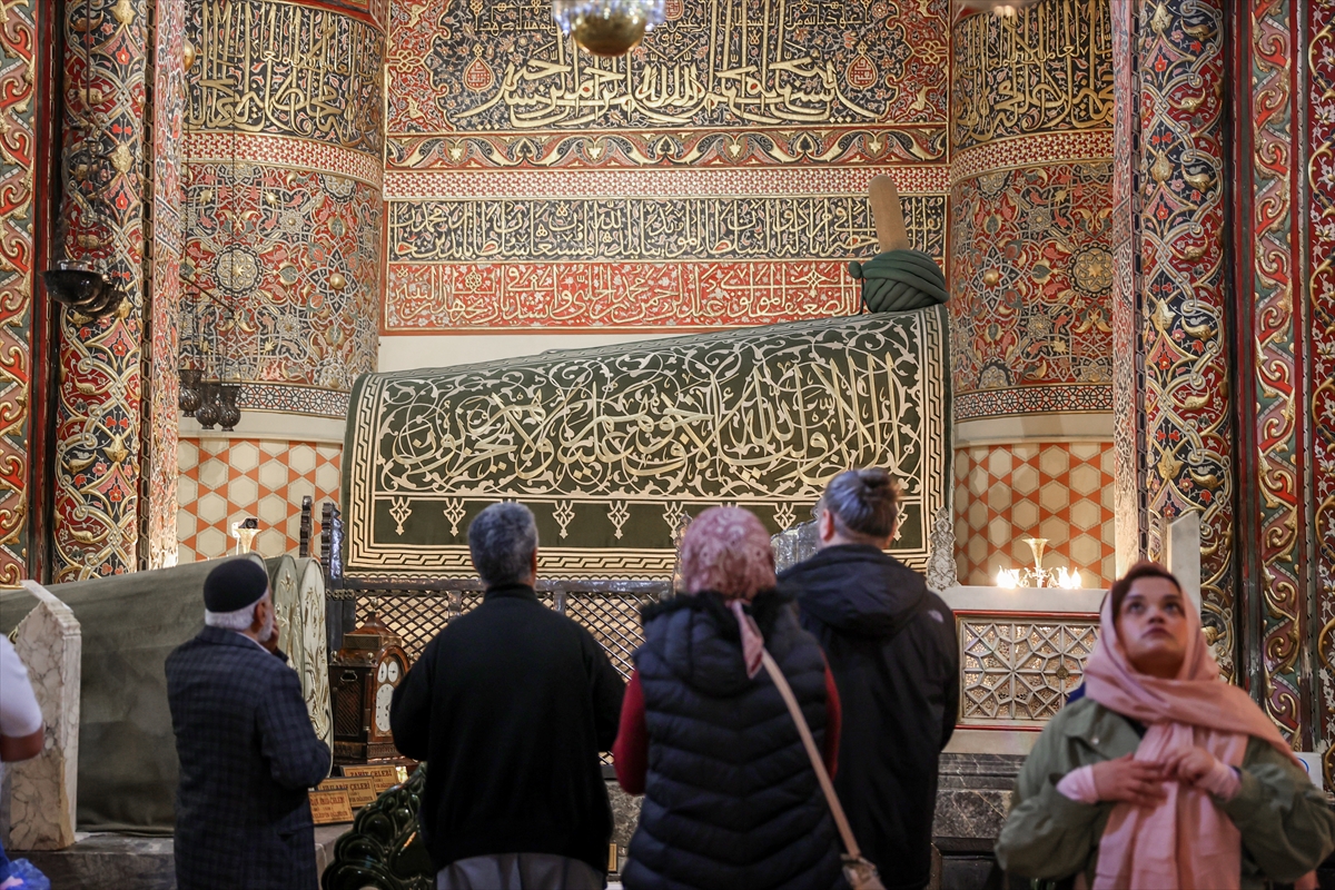 AA-20260512-41355006-41355004-MEVLANANIN_UNESCO_DUNYA_BELLEGINE_ALINAN_ESERLERI_OZEL_KOSULLARDA_KORUNUYOR