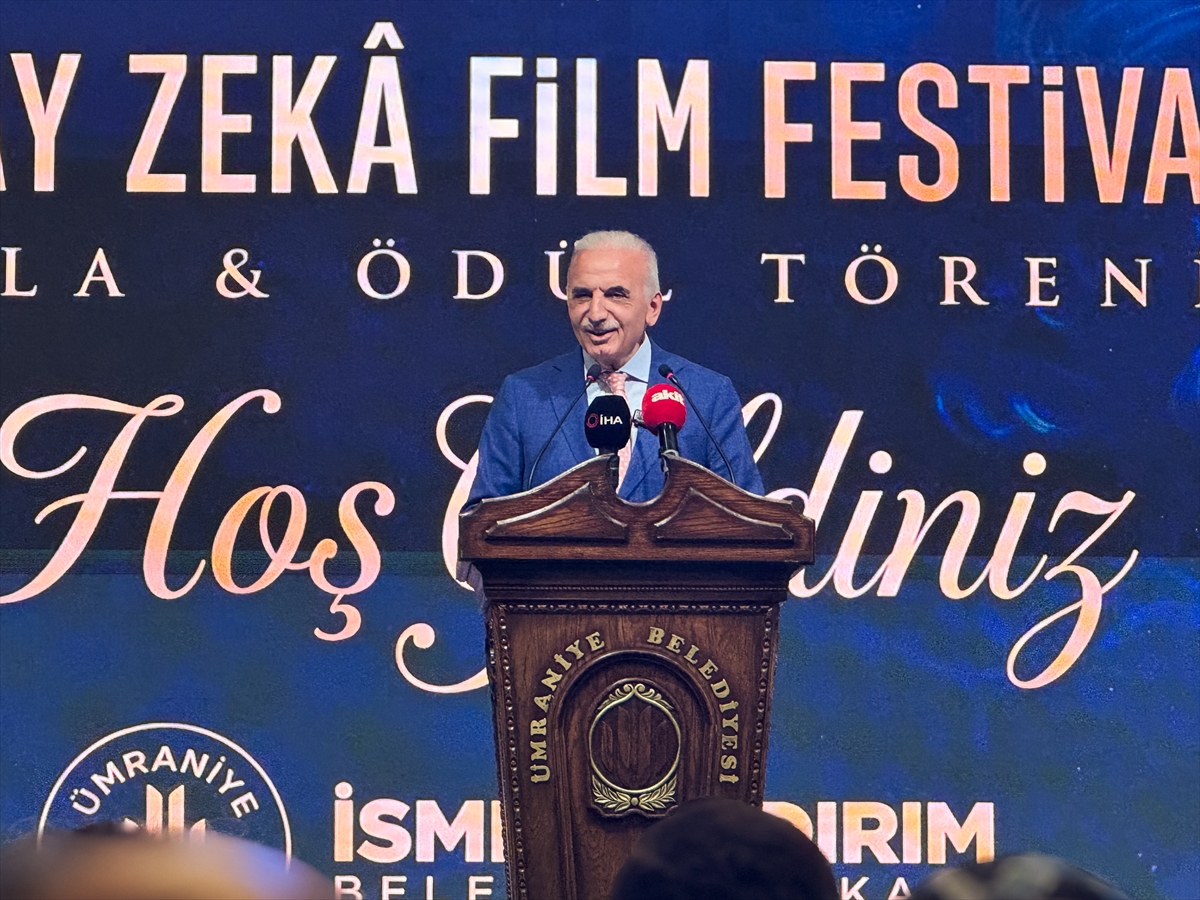 AA-20260520-41447134-41447131-YAPAY_ZEKA_FILM_FESTIVALI_GALA_VE_ODUL_TORENI_UMRANIYEDE_DUZENLENDI