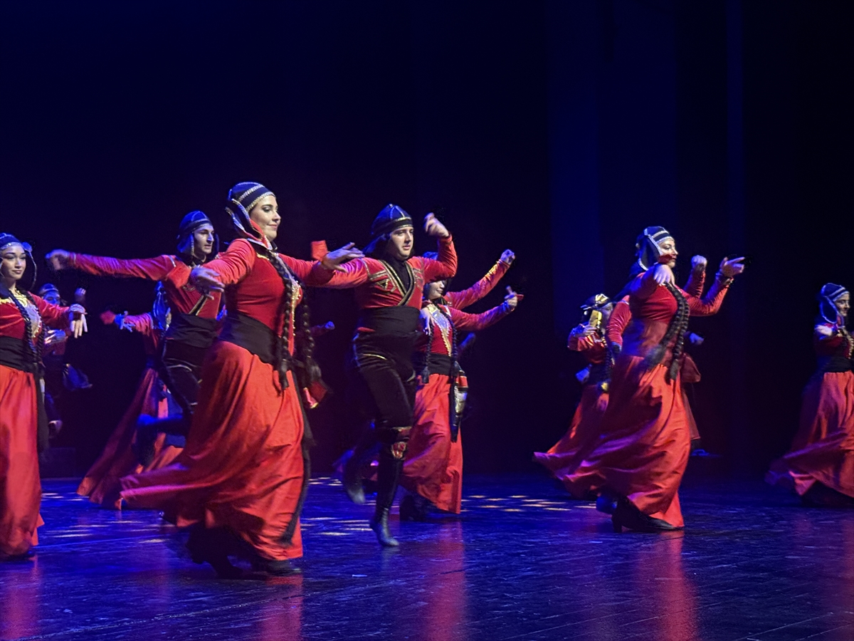 AA-20260706-41886666-41886661-ULUSLARARASI_CHVENEBUREBI_FESTIVALI_BURSADA_GERCEKLESTIRILDI
