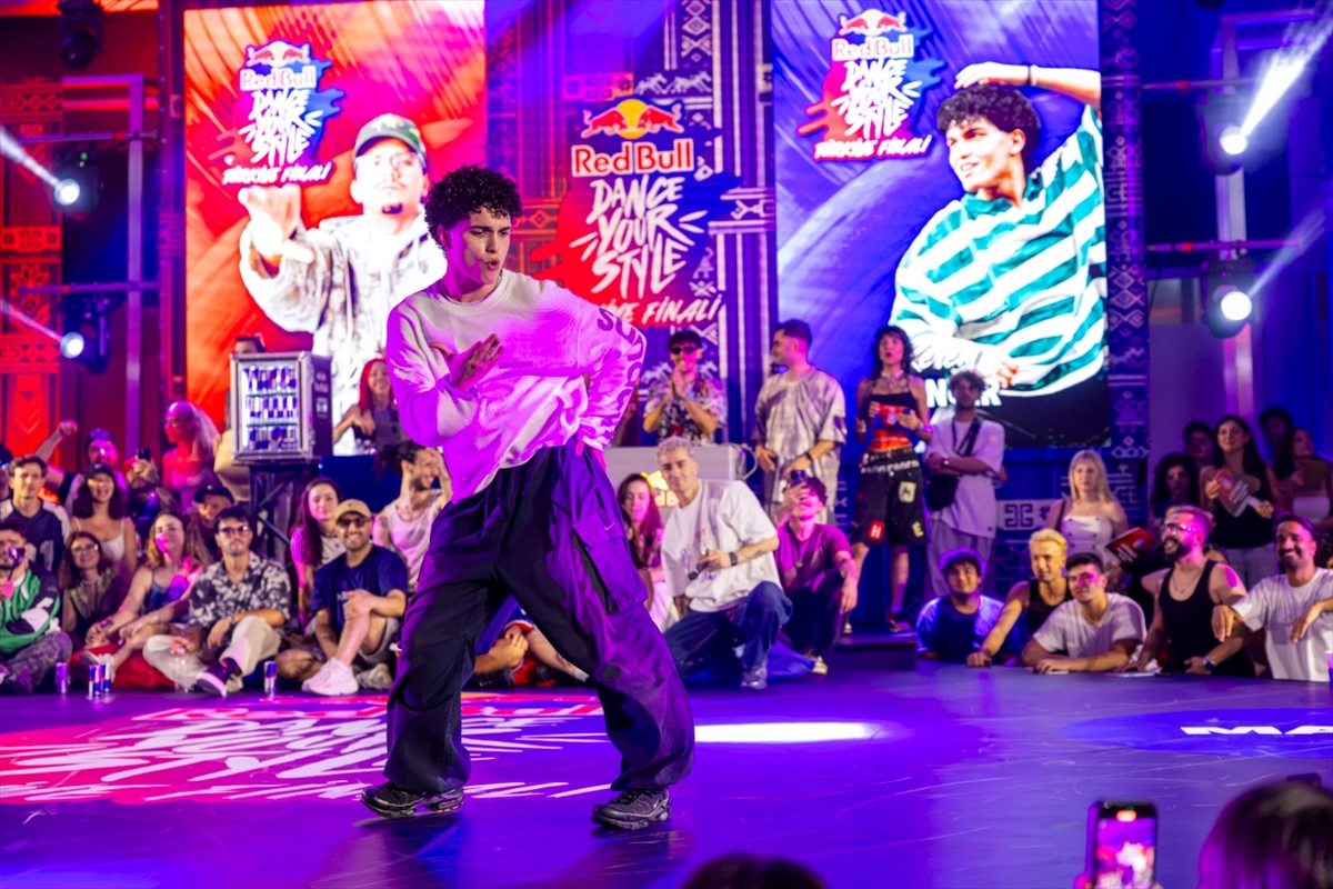 AA-20260802-42125617-42125615-RED_BULL_DANCE_YOUR_STYLE_TURKIYE_SAMPIYONU_BELLI_OLDU