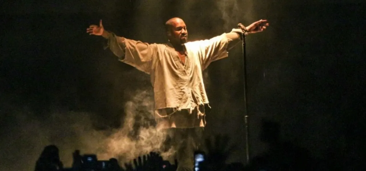 Dünyaca ünlü rapçi Kanye West İstanbul’a geliyor