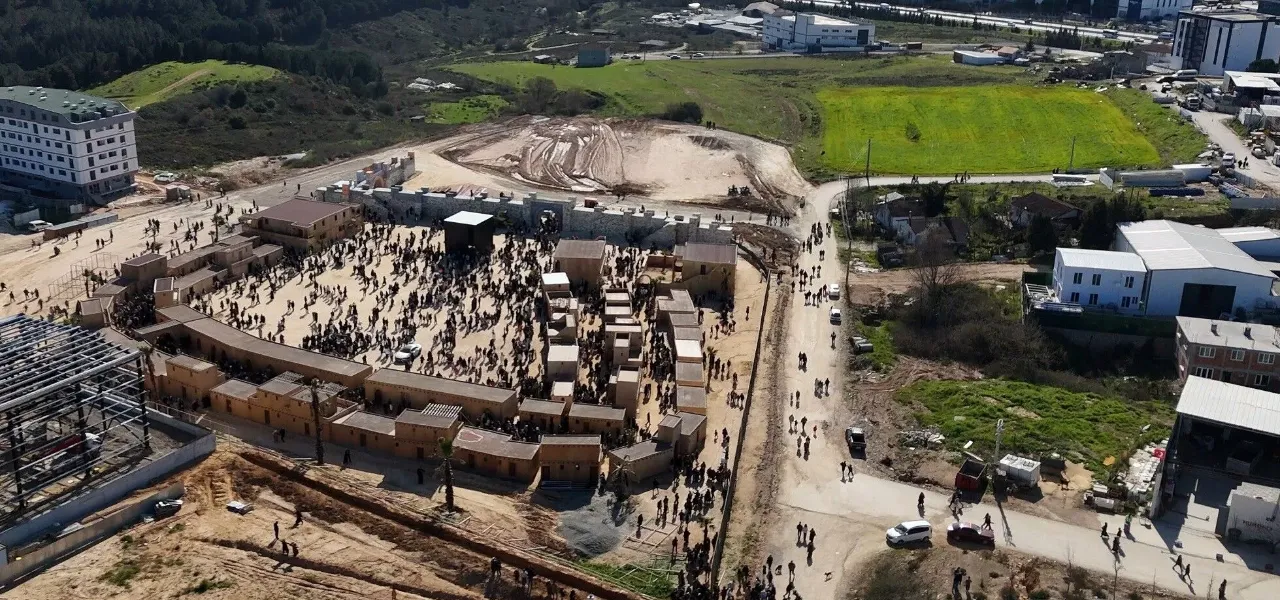 1400 yıl öncesinin Mekke’si film platosunda yeniden inşa ediliyor