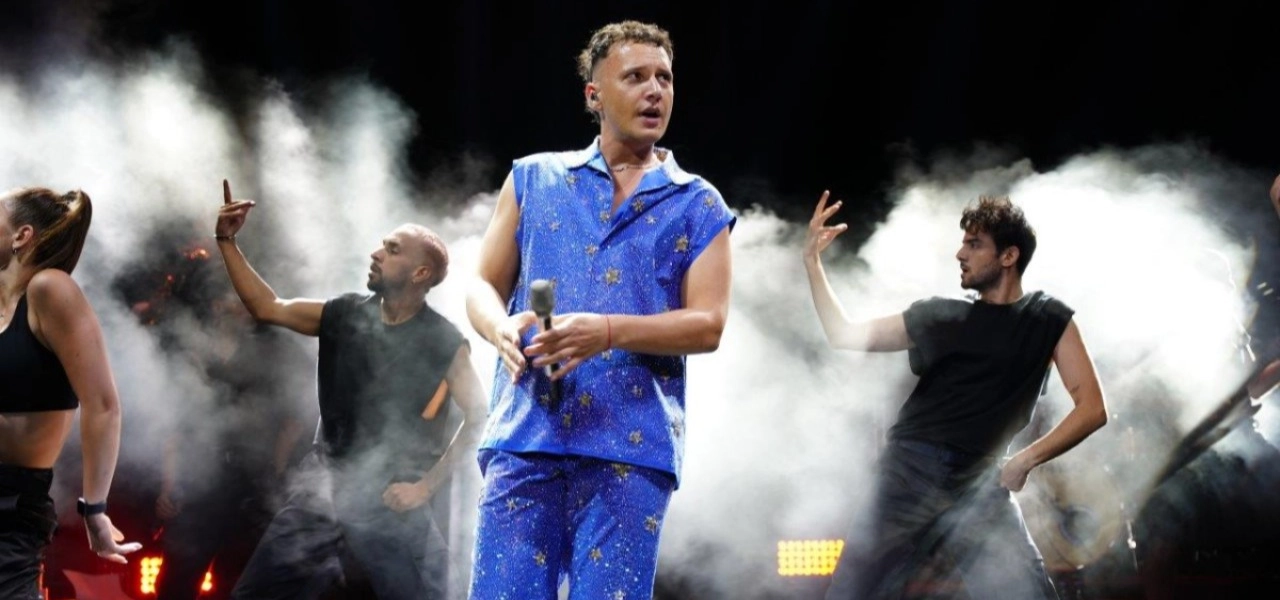 Ünlülere yönelik soruşturma: Şarkıcı Edis'in test sonucu çıktı