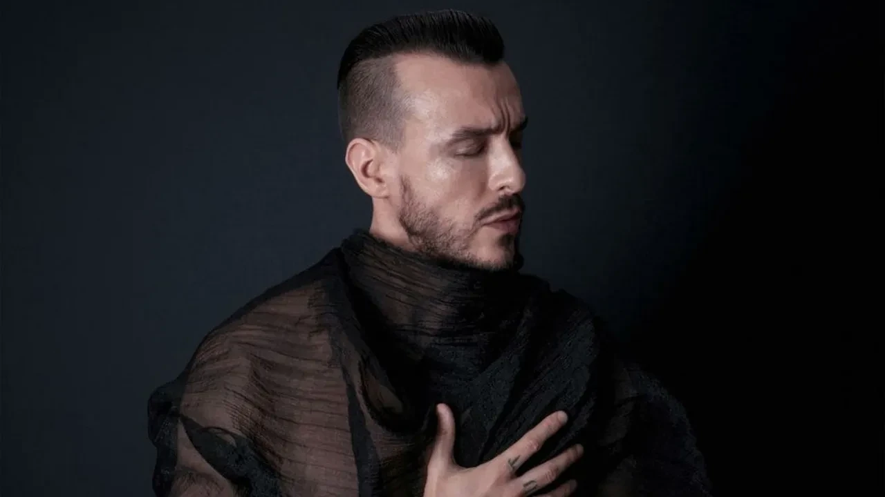 Cem Adrian yurt dışında: Türkiye’ye dönünce ifade verecek