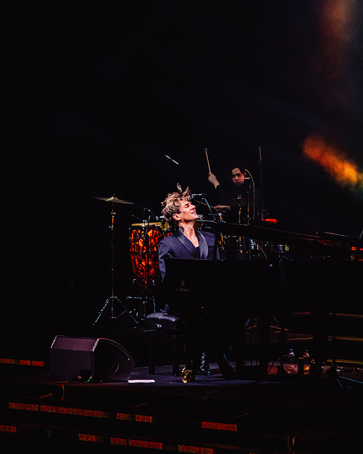 Dünya yıldızı Maksim İstanbul’u ele geçirmeye geliyor!