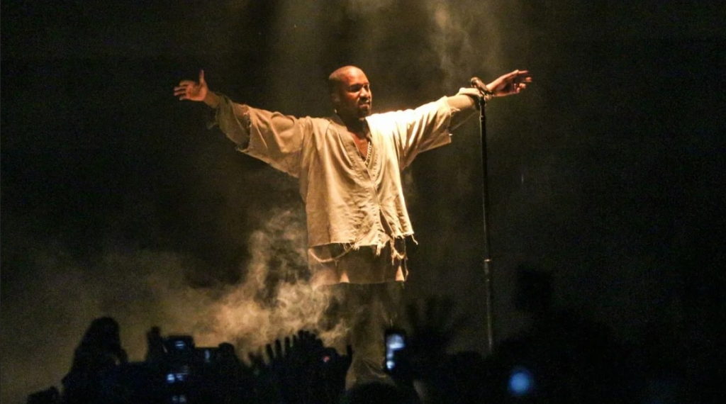 Kanye West İstanbul’da dev konsere hazırlanıyor