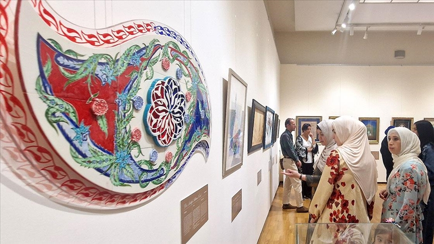 “Zamanını aşan miras: İpek Yolu” sergisi Bişkek’te açıldı