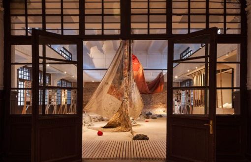 19.İstanbul Bienali’nin küratörleri Liu Ding ve Lu oldu