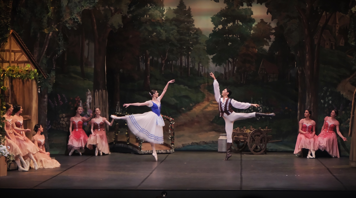 Mersin Kültür Yolu Festivali’nde Giselle büyüsü