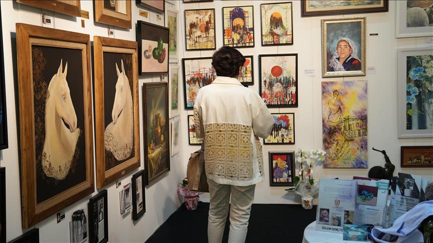İzmir Sanat Fuarı genç sanatçılara alan açıyor