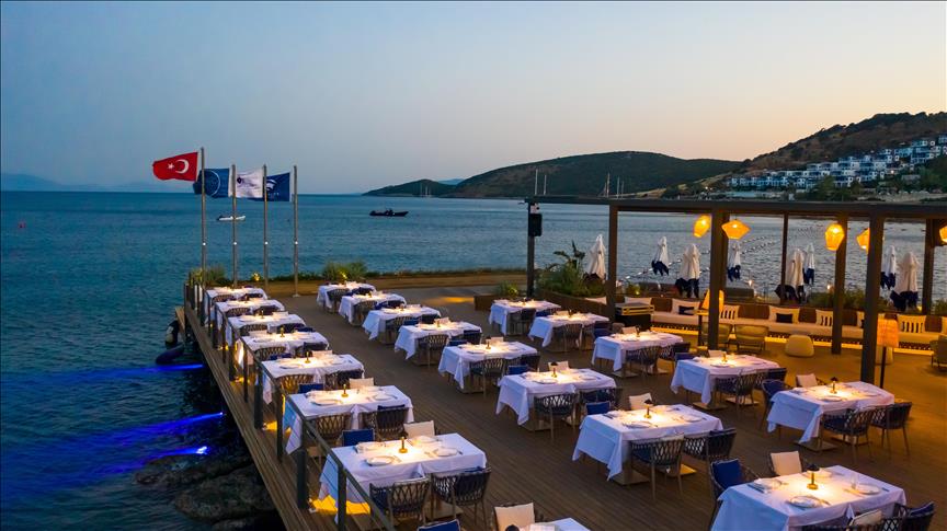 Bodrum’da fiyatlar sezonu açtı: Lahmacun 30 euro