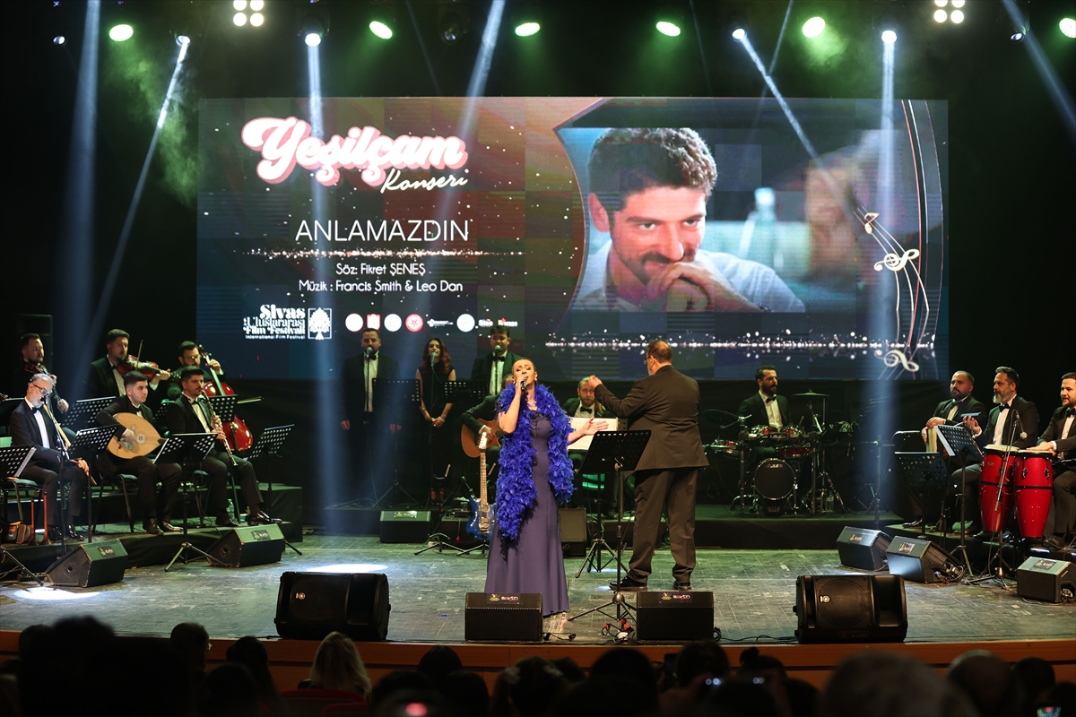 Sivas’ta sinema perdesi kapandı, gecenin kazananları açıklandı