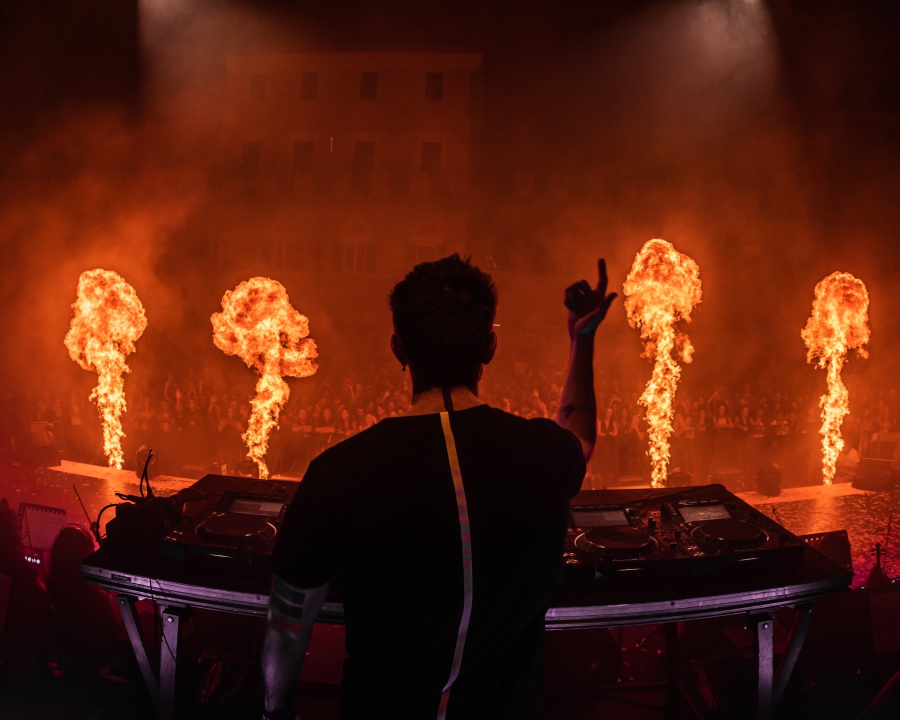 İstanbul’da sıradışı konser: Senfoni elektronikle buluşuyor