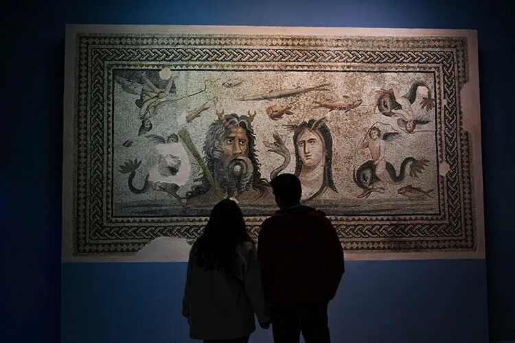 Zeugma Mozaiği yıllar sonra vatanına döndü