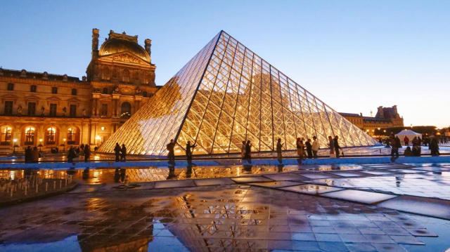 Louvre Müzesi için kapanma uyarısı: “Bu bir felaket olur”